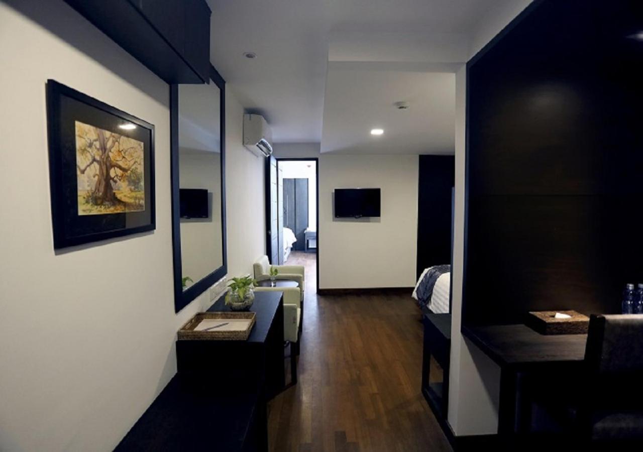 Hotel Scion Yangon Exteriör bild